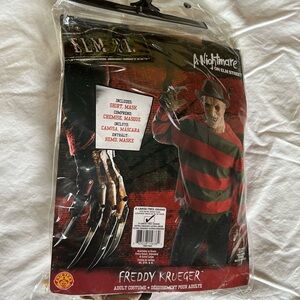 Freddy Kruger costume. X-large men’s. A nightmare on elm street.